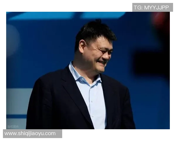 姚明的搞笑瞬间大揭秘让你领略这位篮球巨星的可爱魅力