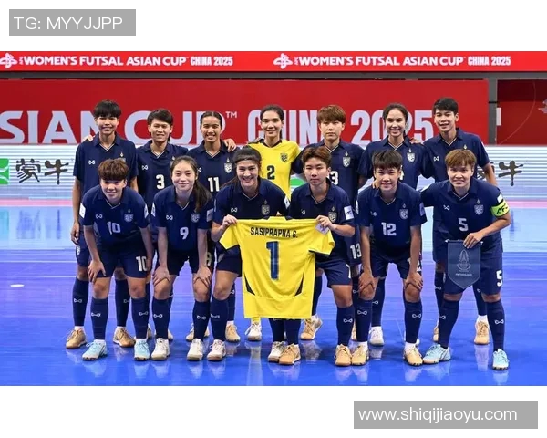 日本足球明星黑田的职业生涯与成就揭秘