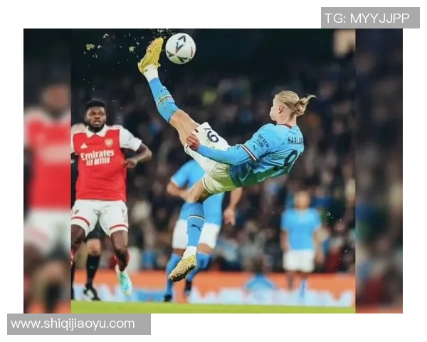 全球足球界的帅哥明星们展现魅力与风采的精彩瞬间