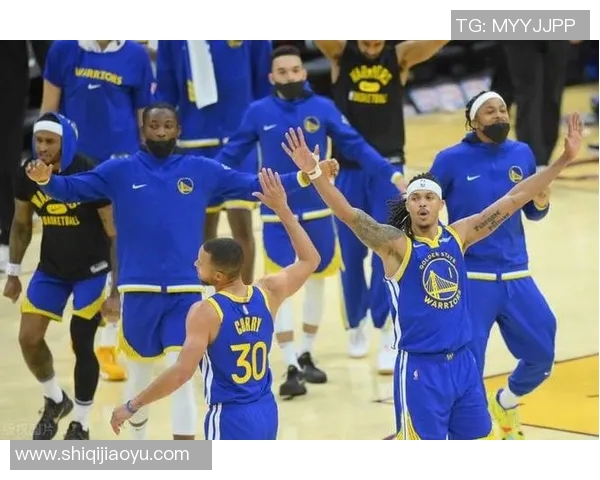 好莱坞明星篮球赛盛况空前明星球员齐聚展现超凡球技与魅力